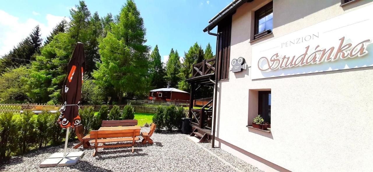 Penzion Studánka, Klíny Esterno foto